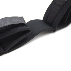 Easy Access Neoprene Restraint System