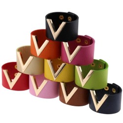 V-shaped Bracelet