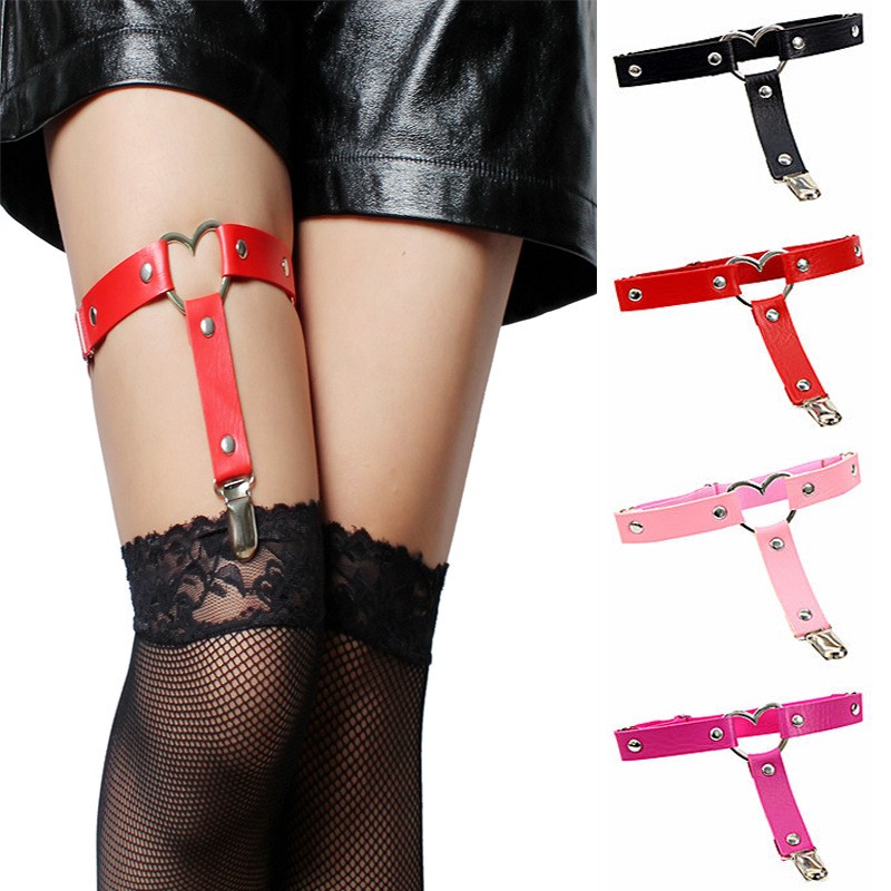 SM900 Metal Love Ring Leather Garter Belt