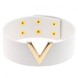 V-shaped Collar