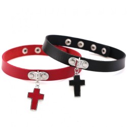 Cross Pendant Collar