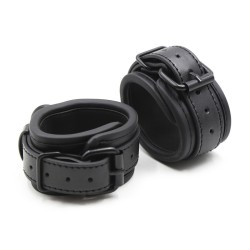 Hemming Faux Leather Handcuffs