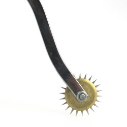 Electric Shock Single Pinwheel