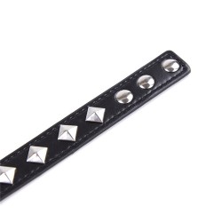 Rivet Pin Buckle Neck Collar